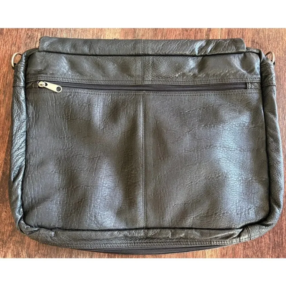 Wilsons Leather Black Messenger Bag Laptop Briefcase Satchel Work Bag